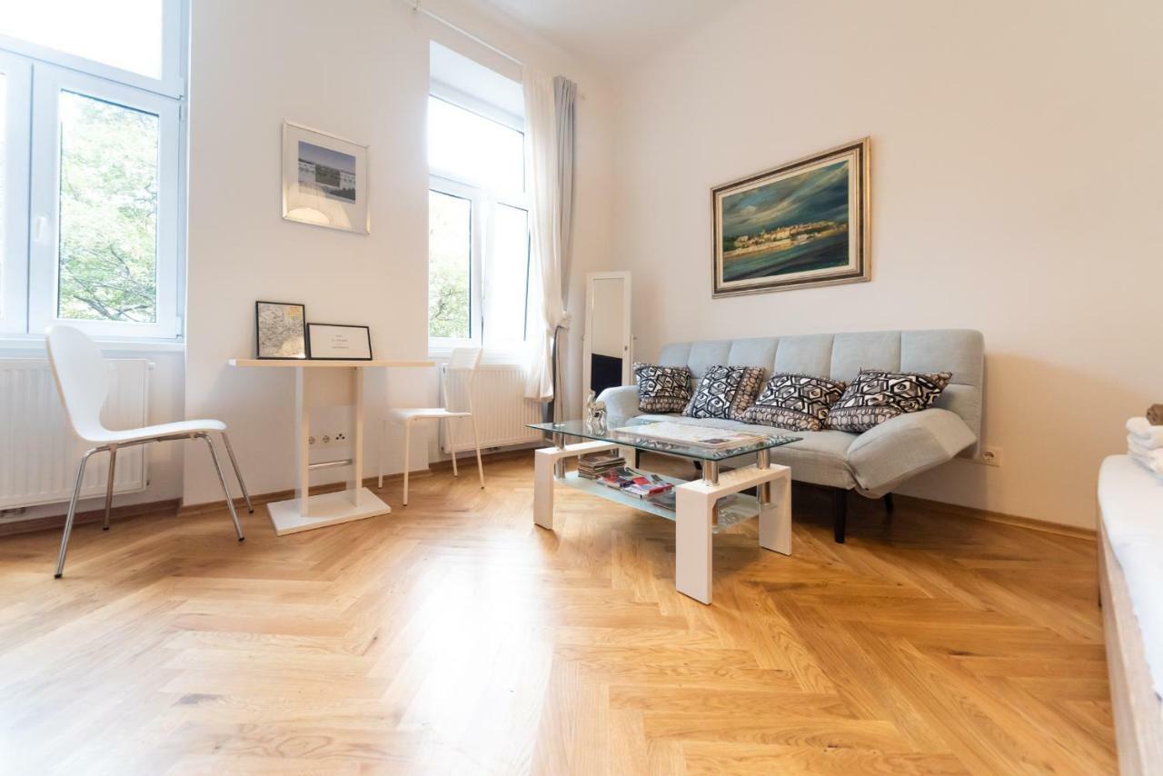 Appartamento Prater Studio Next Fair, Un, Wu And City Center